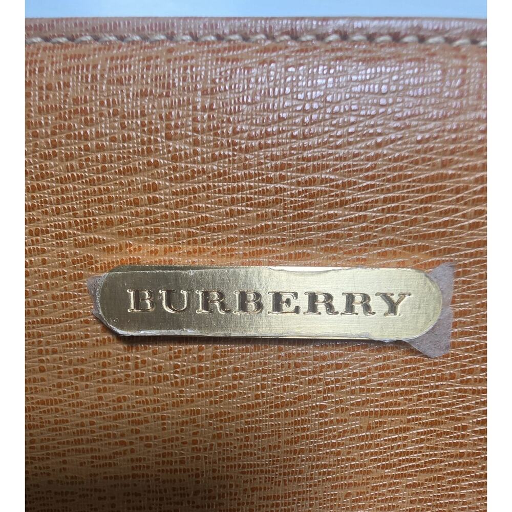 Burberry Brown Tote Bag Zip Top Check Lining Gold Hardware Inner Pockets - Picture 3 of 10